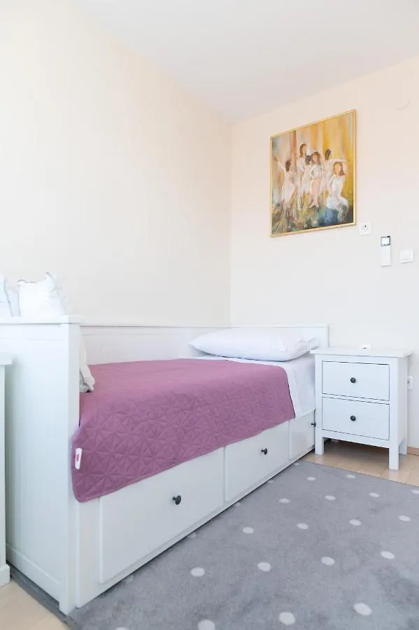 Apartman Sara