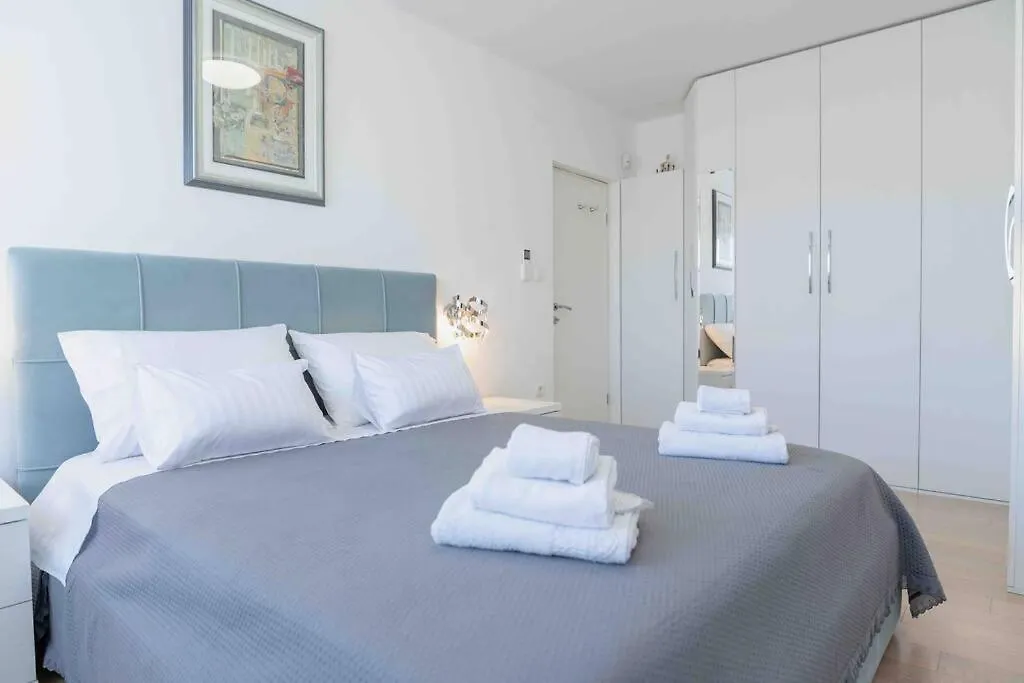 Apartment Apartman Sara Split